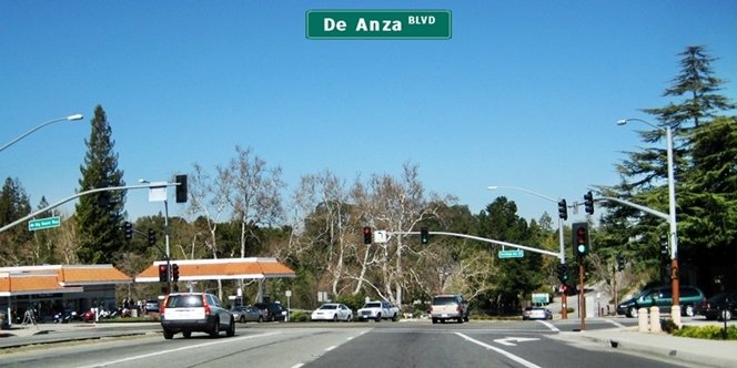CLICK to continue: Continue on De Anza from H9 W and Saratoga Ave