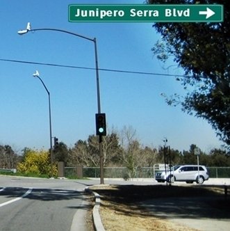 CLICK to go RIGHT on Junipero Serra Road from Alpine Road