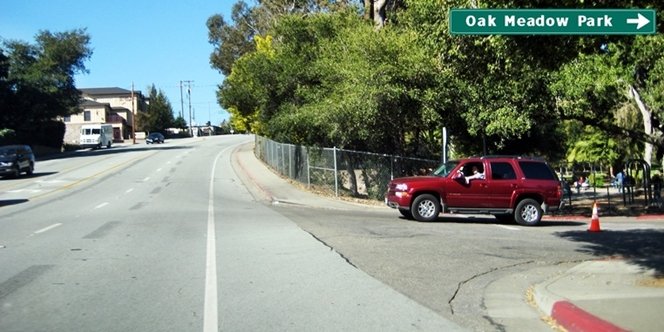 CLICK to continue: Turn into Oak Meadow Park from Blossom Hill Road