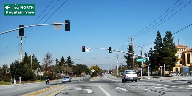 CLICK to continue: Left onto Highway 85 North from Winchester Blvd